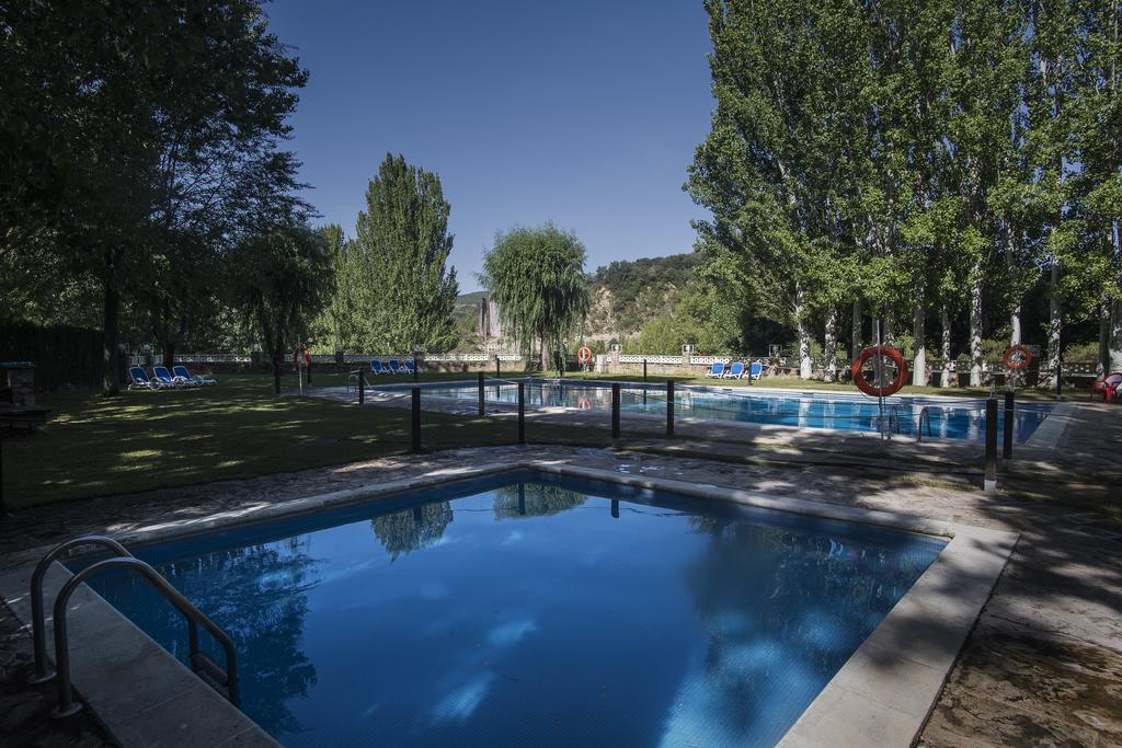 Camping & Bungalows Ligueerre De Cinca Exterior photo